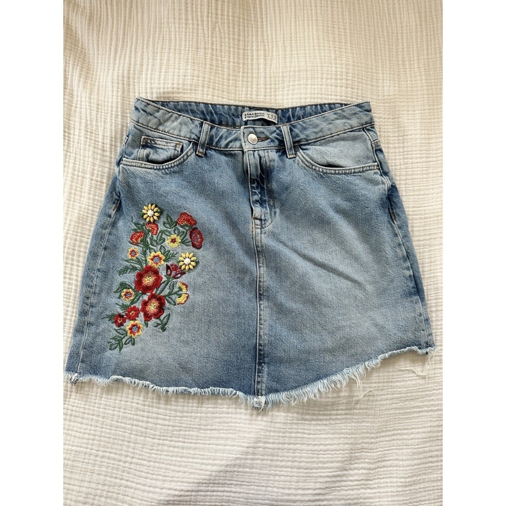 Zara Denim Embroidered Floral Skirt Medium Asymmetrical Festival Western Indie